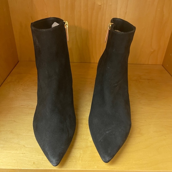 NEW L'Agence Dark Grey Jeanne II Block Heel Bootie, Size 38.5 - Picture 2 of 8